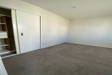 Photo of property in 26 Warbler Crescent, Papakura, 2110