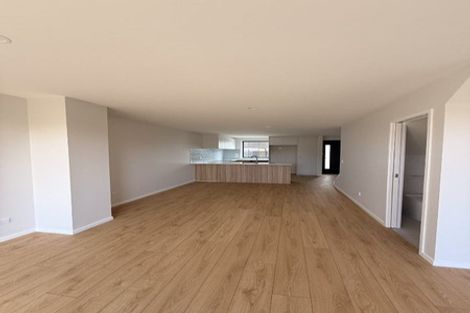 Photo of property in 3/1 Scott Road, Hobsonville, Auckland, 0616