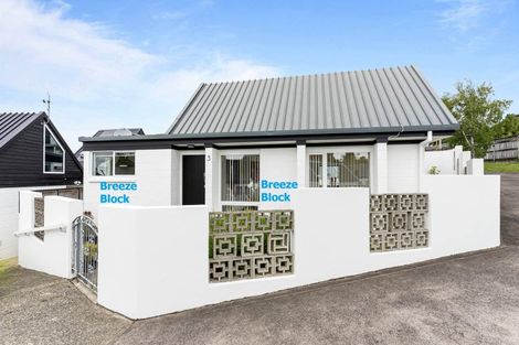 Photo of property in 3/20 Selwyn Road, Cockle Bay, Auckland, 2014