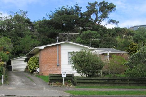 Photo of property in 13 Christchurch Crescent, Kelson, Lower Hutt, 5010