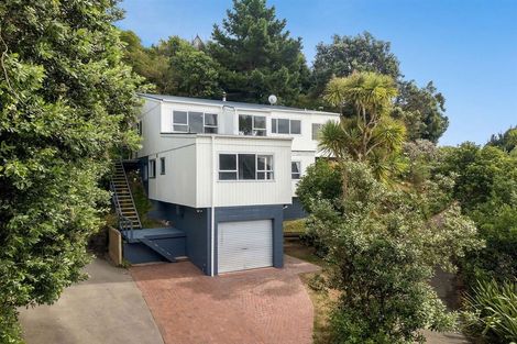 Photo of property in 34 Oak Avenue, Paremata, Porirua, 5024