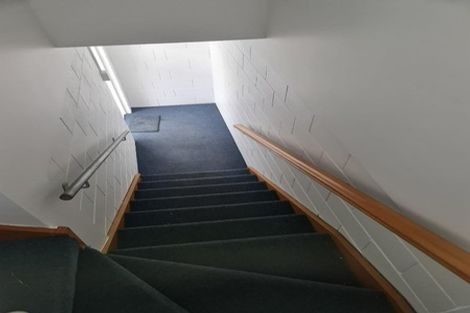 Photo of property in 2/7 Division Street, Riccarton, Christchurch, 8041