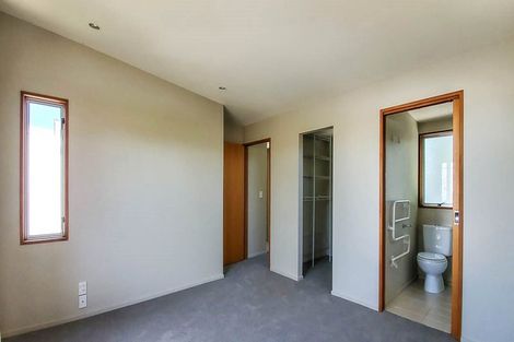 Photo of property in 17a Brockworth Place, Riccarton, Christchurch, 8011