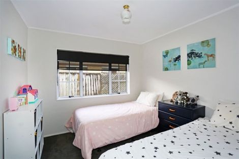 Photo of property in 10b Helvetia Road, Pukekohe, 2120
