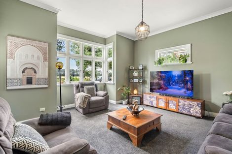 Photo of property in 160 Fitzherbert Street, Featherston, 5710