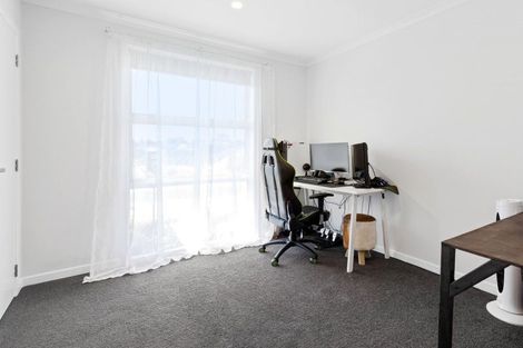 Photo of property in 92 Penetaka Heights, Pyes Pa, Tauranga, 3112