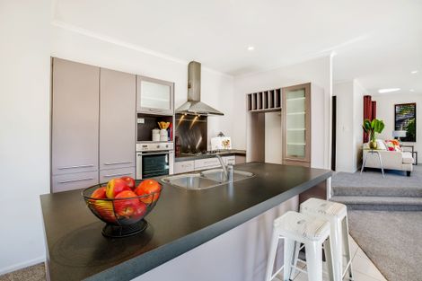 Photo of property in 8 Beirut Court, The Gardens, Auckland, 2105