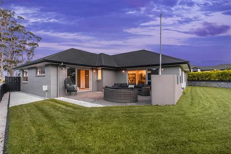 Photo of property in 45 Bartlett Drive, Silverdale, 0932