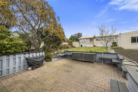 Photo of property in 28 Estuary Crescent, Fairfield, Dunedin, 9018