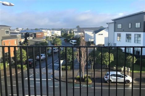 Photo of property in 12/167 Hobsonville Point Road, Hobsonville, Auckland, 0616