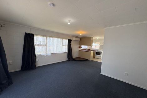Photo of property in 13 Robinson Avenue, Holdens Bay, Rotorua, 3010