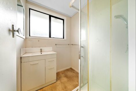 Photo of property in 7 Kelvin Place, Westown, New Plymouth, 4310