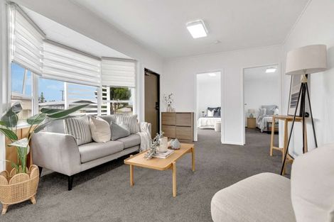 Photo of property in 15a Kawaha Point Road, Fairy Springs, Rotorua, 3015