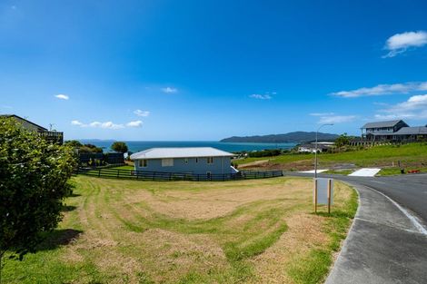 Photo of property in 12 Midgard Road, Coopers Beach, 0420
