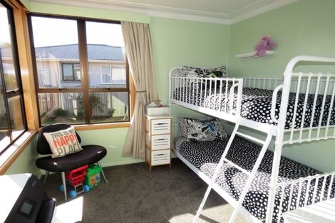 Photo of property in 16 Dalmeny Street, Oamaru North, Oamaru, 9400