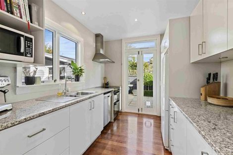 Photo of property in 88 Mays Road, St Albans, Christchurch, 8052