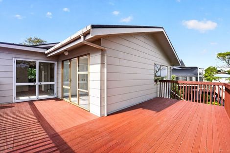 Photo of property in 86 Stanmore Bay Road, Stanmore Bay, Whangaparaoa, 0932