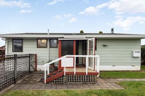 Photo of property in 28 Roy Street, Nawton, Hamilton, 3200