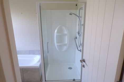 Photo of property in 7a Warwick Crescent, Taradale, Napier, 4112