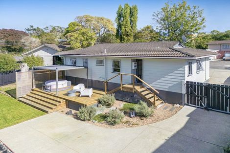 Photo of property in 20 Spargo Road, Massey, Auckland, 0614