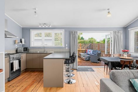 Photo of property in 1a Mahana Road, St Andrews, Hamilton, 3200