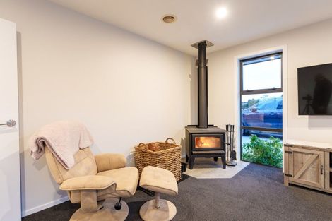 Photo of property in 32 Kayforce Road, Ocean View, Dunedin, 9035