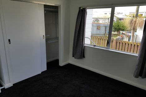 Photo of property in 3/32 Kapuka Road, Mangere Bridge, Auckland, 2022