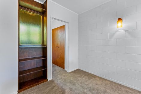 Photo of property in 2/3 Holt Avenue, Torbay, Auckland, 0630