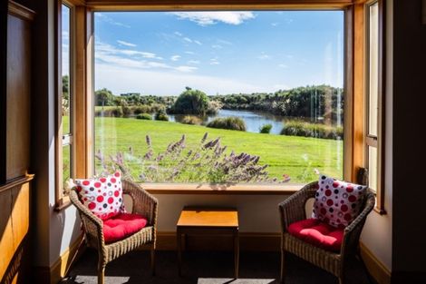 Photo of property in 85 Mason Road, Seaward Bush, Invercargill, 9871