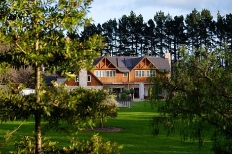 Photo of property in 2247 River Road, Horsham Downs, Hamilton, 3281