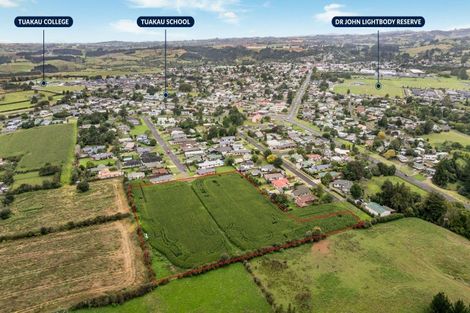 Photo of property in 20 Coolen Place, Tuakau, 2121