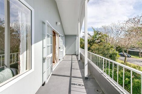 Photo of property in 5 Gow Avenue, Haumoana, 4102