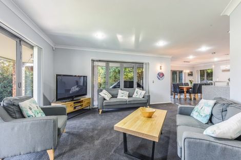 Photo of property in 5 Fantail Heights, Picton, 7220