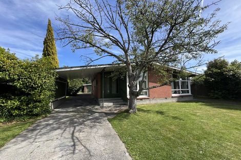 Photo of property in 4 Newbridge Place, Ilam, Christchurch, 8041