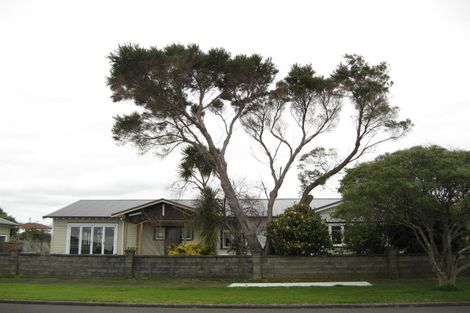 Photo of property in 39 Doone Street, Lynmouth, New Plymouth, 4310