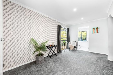 Photo of property in 175 Tirohanga Road, Tirohanga, Lower Hutt, 5010