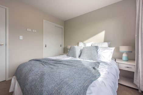 Photo of property in 25/11 Ray Small Drive, Papakura, 2110