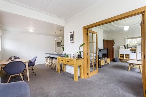 Photo of property in 2 Wycolla Avenue, Saint Clair, Dunedin, 9012