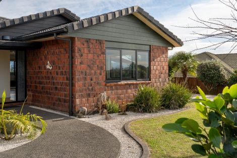 Photo of property in 11 Holyoake Terrace, Omokoroa, 3114