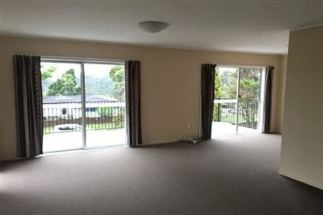 Photo of property in 3 Bonito Place, Bayview, Auckland, 0629
