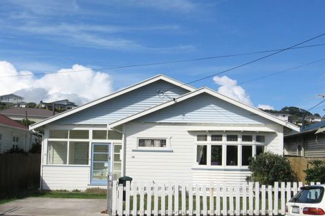 Photo of property in 38 Torridon Road, Miramar, Wellington, 6022