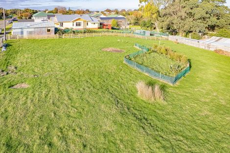 Photo of property in 29 Brassey Street, Waverley, 4510