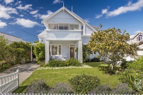 Photo of property in 4 Mays Street, Devonport, Auckland, 0624