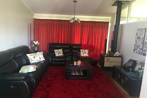 Photo of property in 30 Ellis Avenue, Mount Roskill, Auckland, 1041
