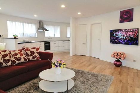 Photo of property in 16 Studfall Street, Pakuranga Heights, Auckland, 2010