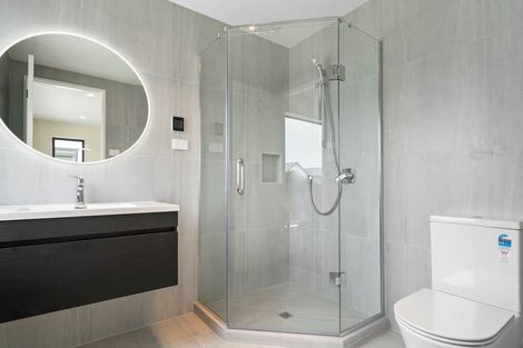 Photo of property in 12 Babos Avenue, Kumeu, 0810