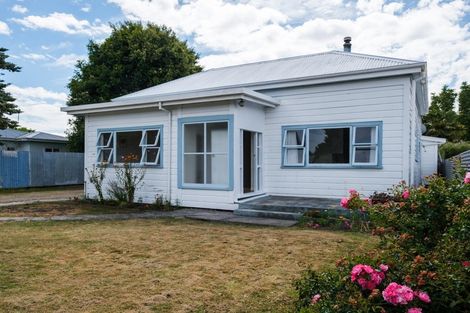 Photo of property in 76 Atkinson Street, Mangapapa, Gisborne, 4010