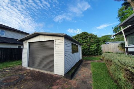Photo of property in 2/8 Alpha Street, Papakura, 2110