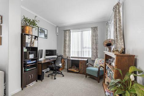 Photo of property in 45c Princess Street, Waitara, 4320