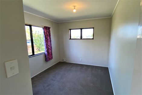 Photo of property in 20 Harbour Crest Drive, Waiuku, 2123